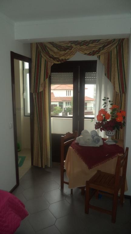 Hotel Casa Romao à Nazaré Extérieur photo