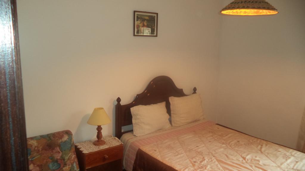 Hotel Casa Romao à Nazaré Extérieur photo