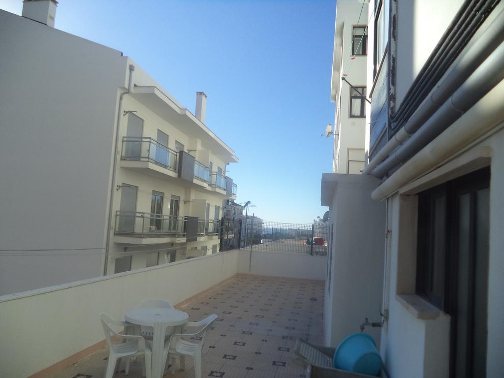 Hotel Casa Romao à Nazaré Extérieur photo