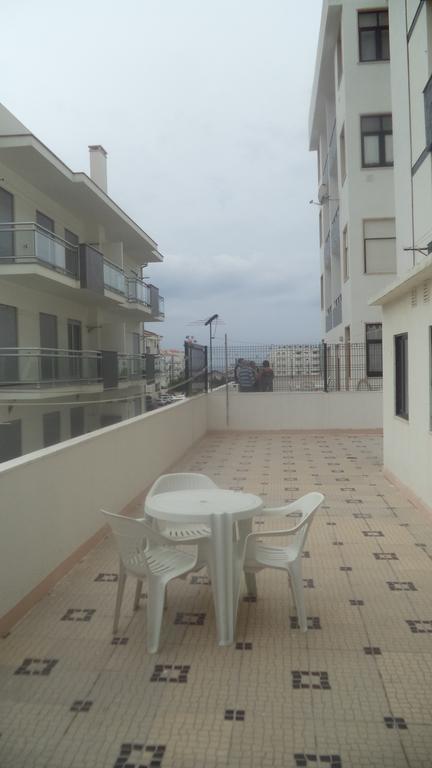 Hotel Casa Romao à Nazaré Extérieur photo